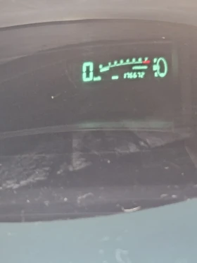 Toyota Yaris verso, снимка 9