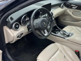 Mercedes-Benz C 300 4MATIC * PANO* KEYLESS * AвтоКредит * (ЦЕНА ДО БГ), снимка 13