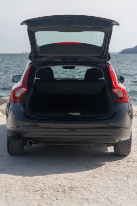 Volvo V60 D4 Business Edition, снимка 9