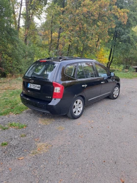 Kia Carens, снимка 3