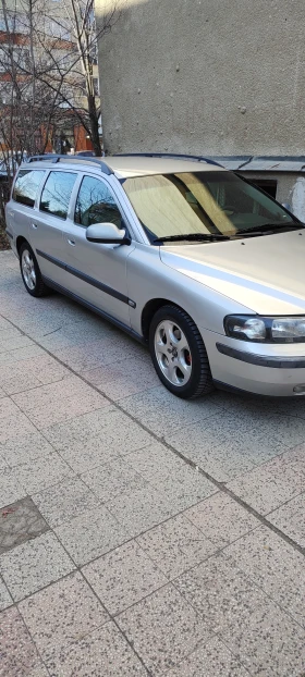 Volvo V70 D5 | Mobile.bg    2