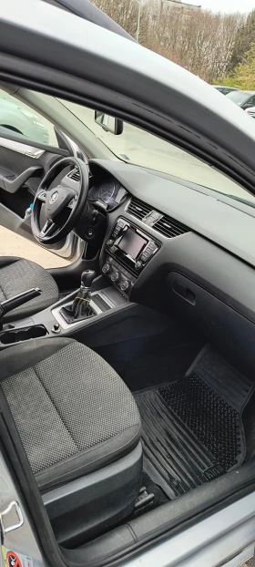 Обява за продажба на Skoda Octavia 1.6 TDI ~12 800 лв. - изображение 7