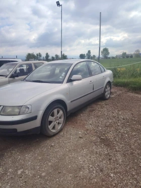 VW Passat 2.3 | Mobile.bg � ����� ������ 4