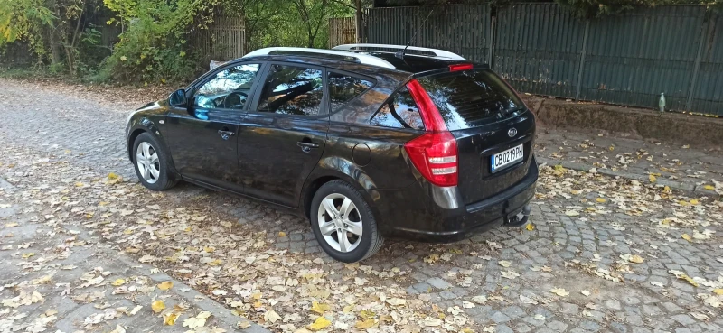 Kia Ceed, снимка 5 - Автомобили и джипове - 47728184