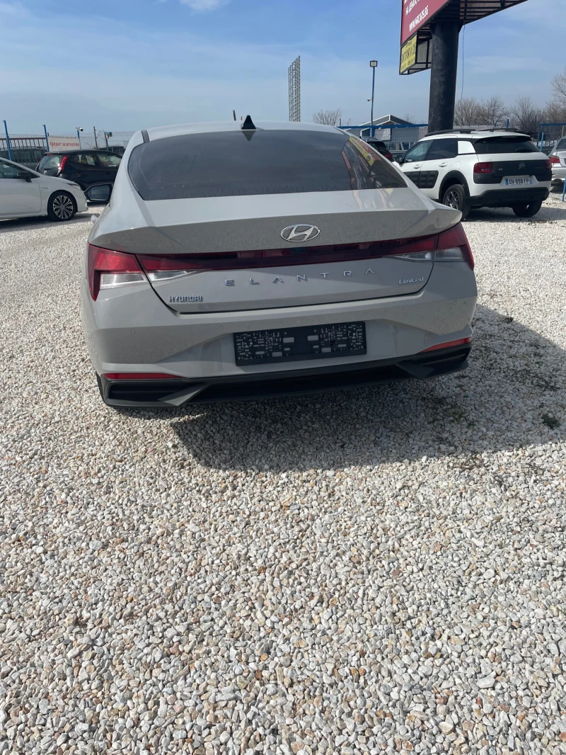 Hyundai Elantra 1.6 Limited , снимка 5 - Автомобили и джипове - 49491452