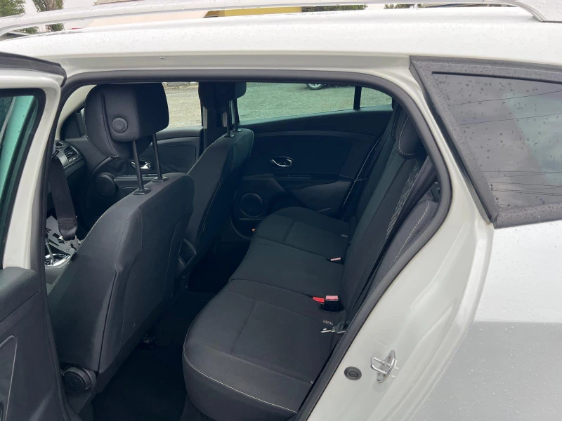 Renault Megane 1, 5DCi АВТОМАТИК НАВИГАЦИЯ, снимка 10 - Автомобили и джипове - 51217215