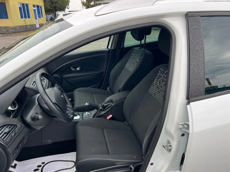 Renault Megane 1, 5DCi АВТОМАТИК НАВИГАЦИЯ, снимка 13 - Автомобили и джипове - 51217215