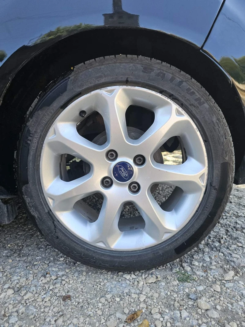 Ford Fiesta, снимка 16 - Автомобили и джипове - 52676549