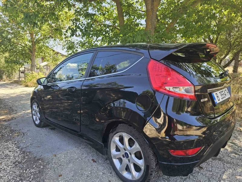 Ford Fiesta, снимка 4 - Автомобили и джипове - 52676549