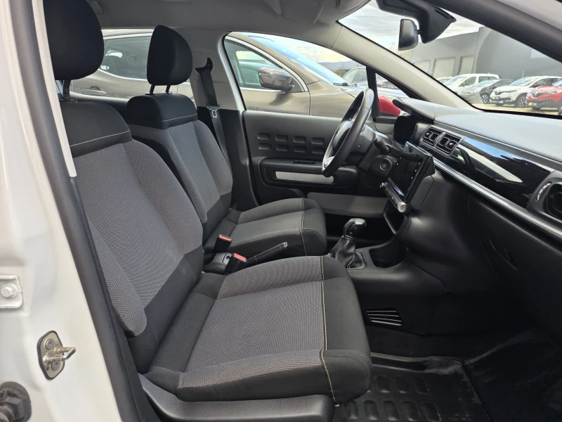Citroen C3 Facelift 1.2PureTech, снимка 9 - Автомобили и джипове - 52514021