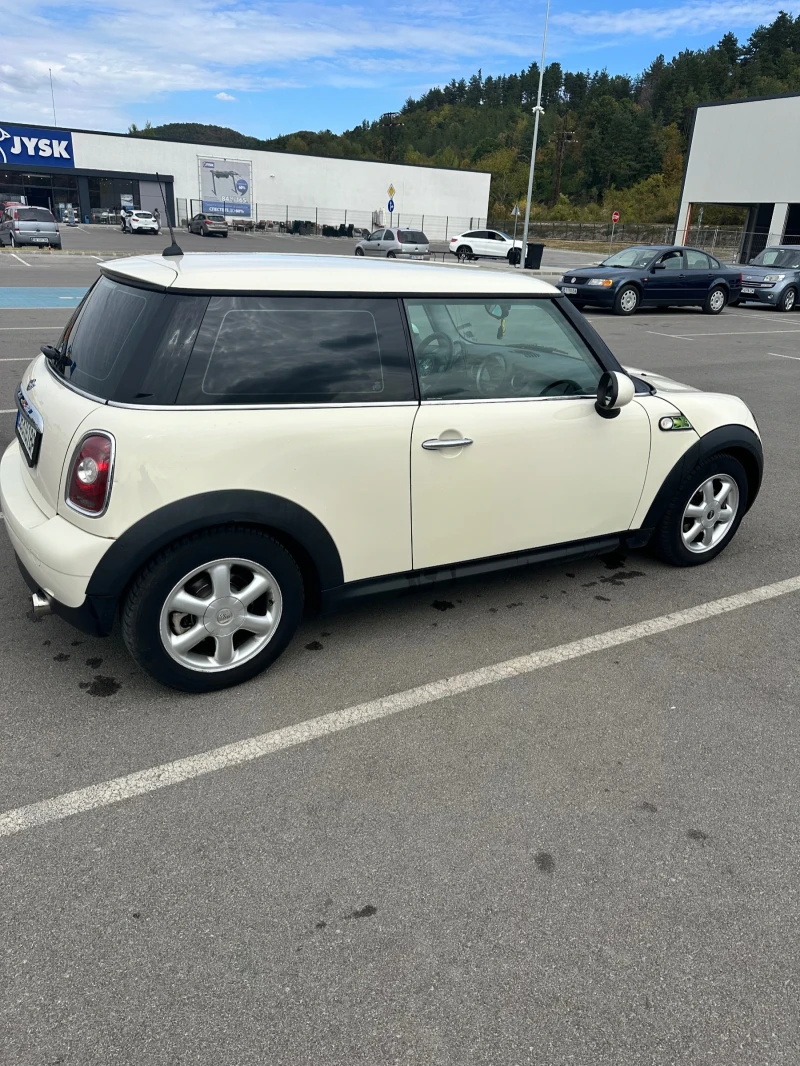Mini One, снимка 4 - Автомобили и джипове - 52595165