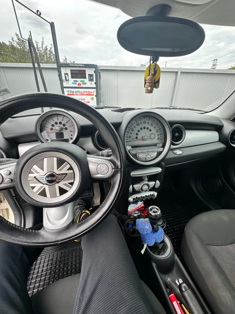 Mini One, снимка 6 - Автомобили и джипове - 52595165