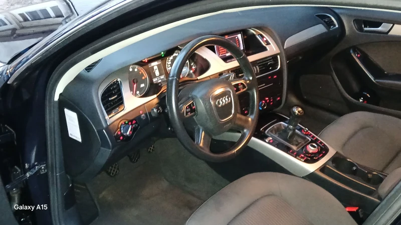 Audi A4 1.8TFSI #НАВИГАЦИЯ# КЛИМАТРОН 4999е   , снимка 7 - Автомобили и джипове - 52634555