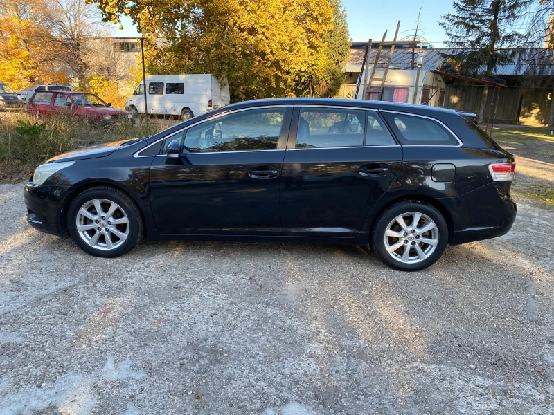 Toyota Avensis 2.0d4d Euro5, снимка 5 - Автомобили и джипове - 52645599
