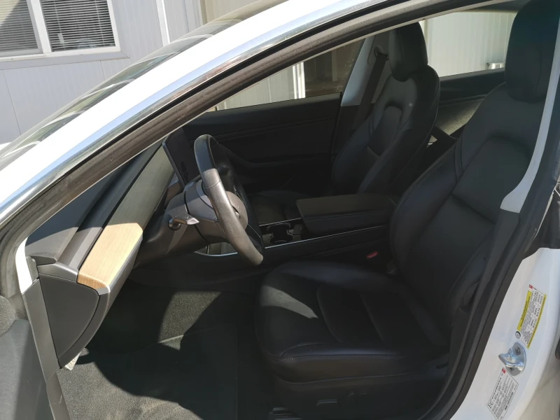 Tesla Model 3 Long Range, снимка 8 - Автомобили и джипове - 52746079