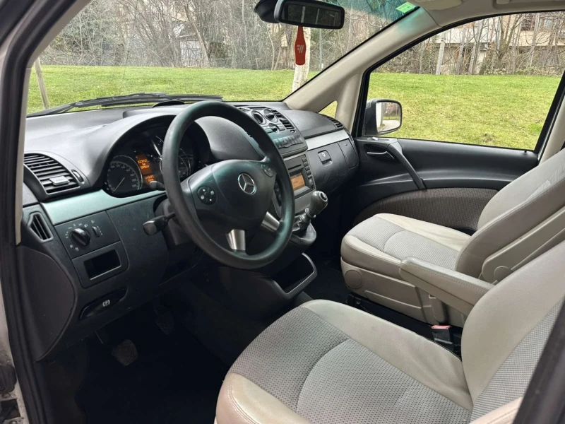 Mercedes-Benz Viano 2.2CDI, снимка 9 - Автомобили и джипове - 52749007