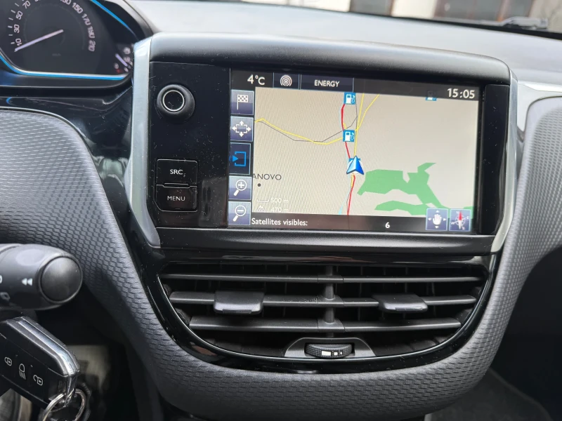 Peugeot 2008 1.6HDI* Allure* , снимка 9 - Автомобили и джипове - 52790860