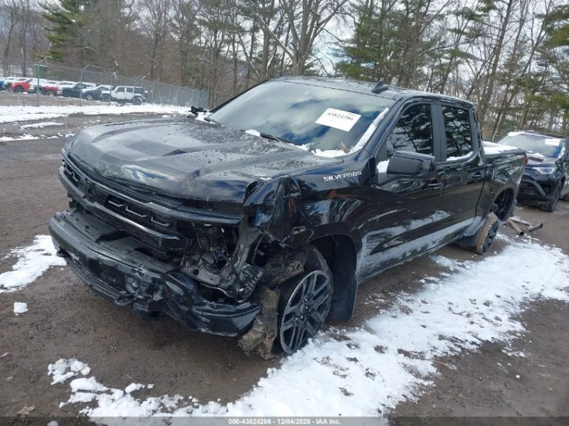 Chevrolet Silverado 5.3L V-8 DI, VVT, 355HP 4X4 Drive, снимка 2 - Автомобили и джипове - 52915370