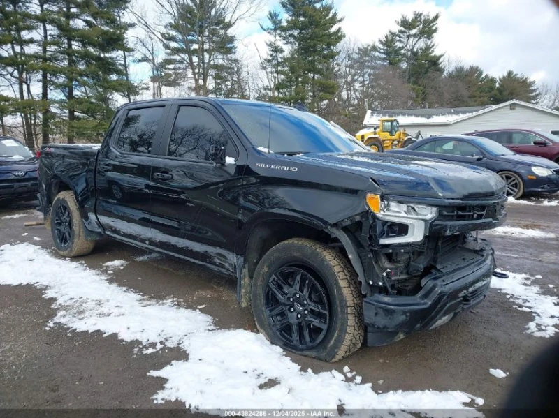 Chevrolet Silverado 5.3L V-8 DI, VVT, 355HP 4X4 Drive