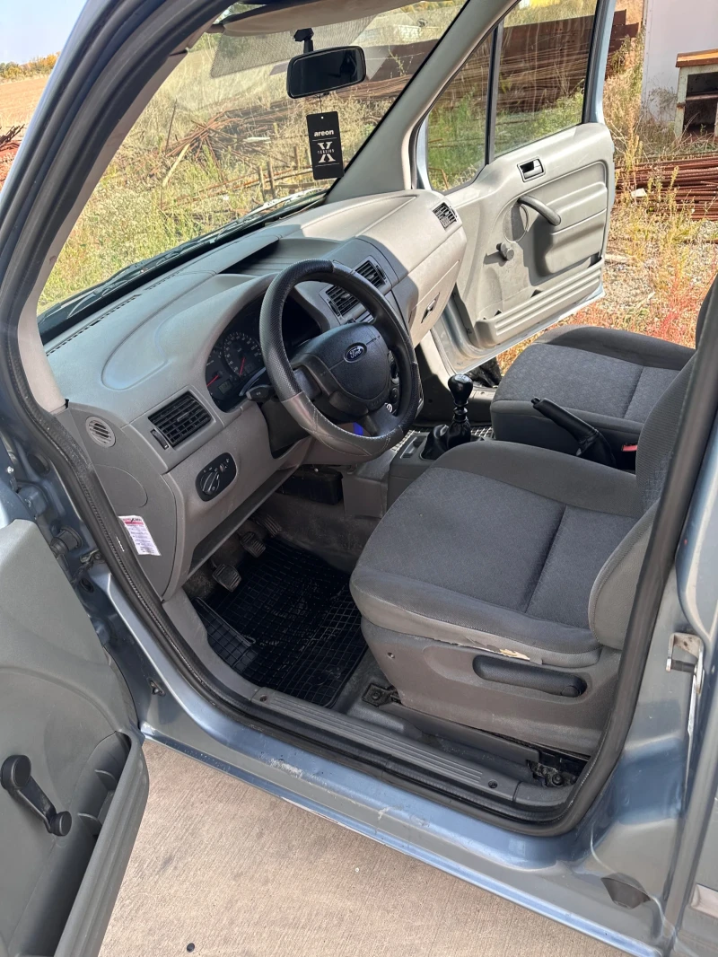 Ford Connect 1.8 TDCI, снимка 13 - Автомобили и джипове - 53542096