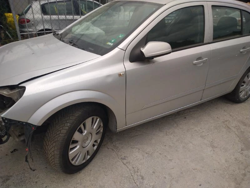 Opel Astra 1.4 i/1.7 CDTI , снимка 5 - Автомобили и джипове - 24465618