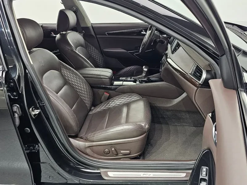 Kia K7 3.3 Gdi Noblesse Special, снимка 10 - Автомобили и джипове - 55735053