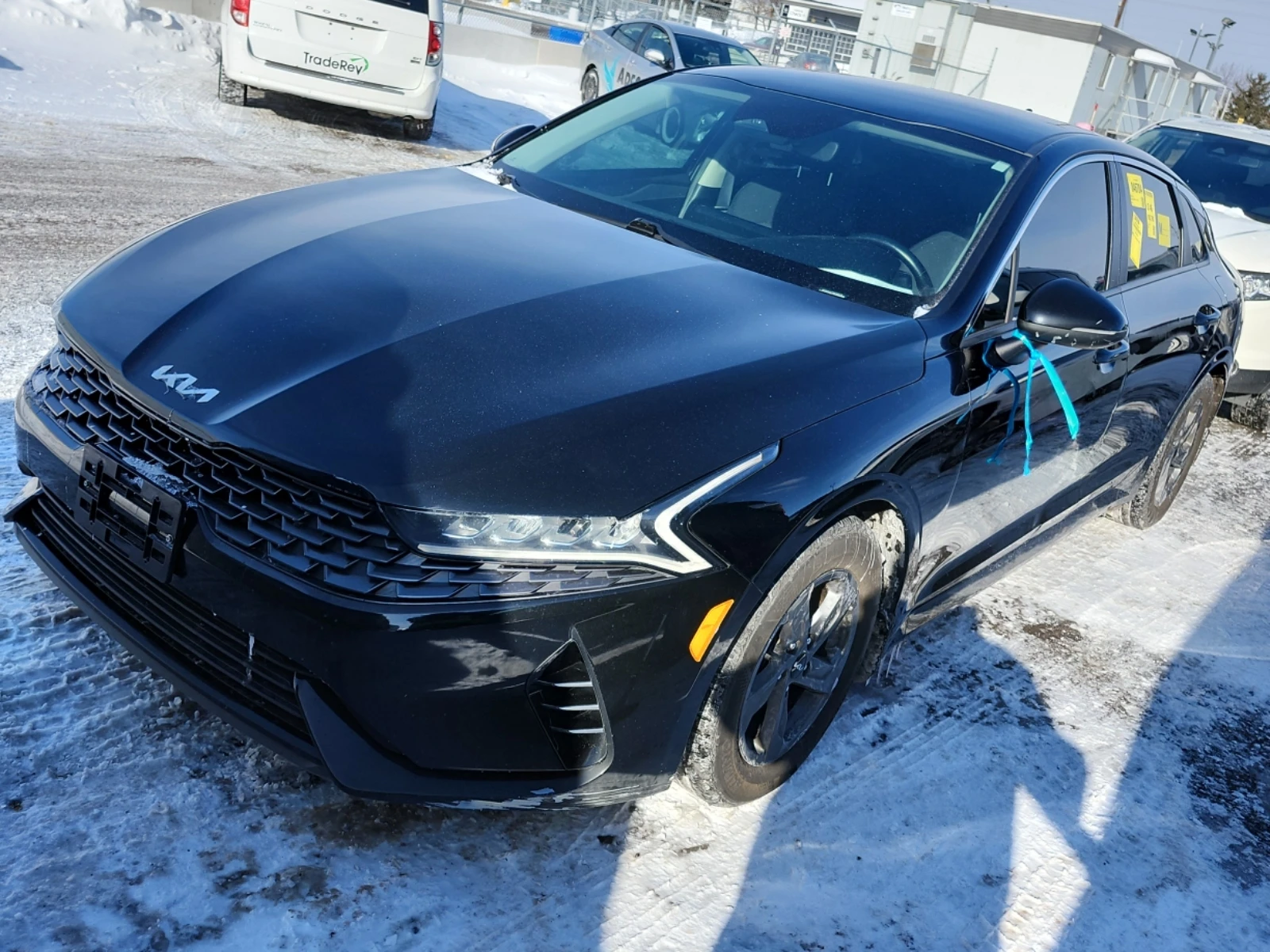 Kia K5 1.6 LX, снимка 1