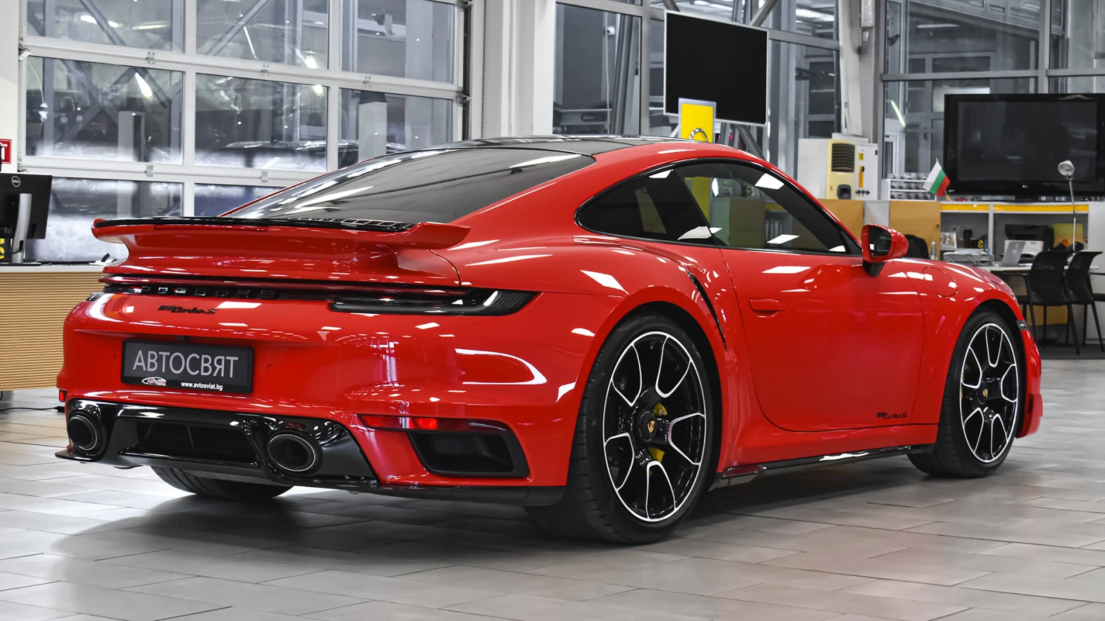 Porsche 911 Turbo S SportDesign Package - изображение 6