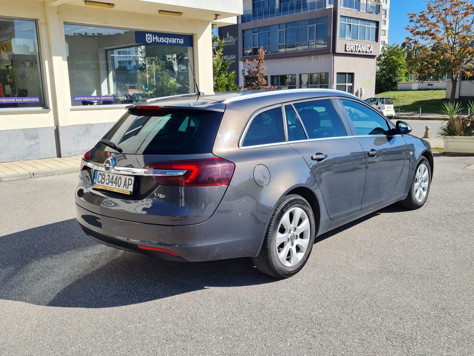 Opel Insignia Sports Tourer - изображение 6