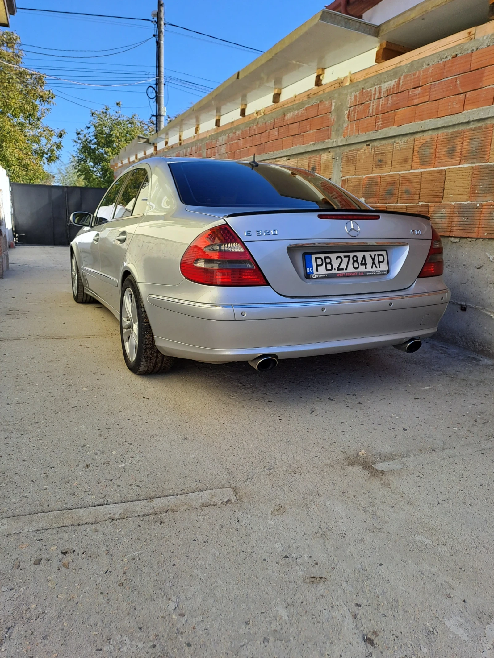 Mercedes-Benz E 320 CDI - изображение 3