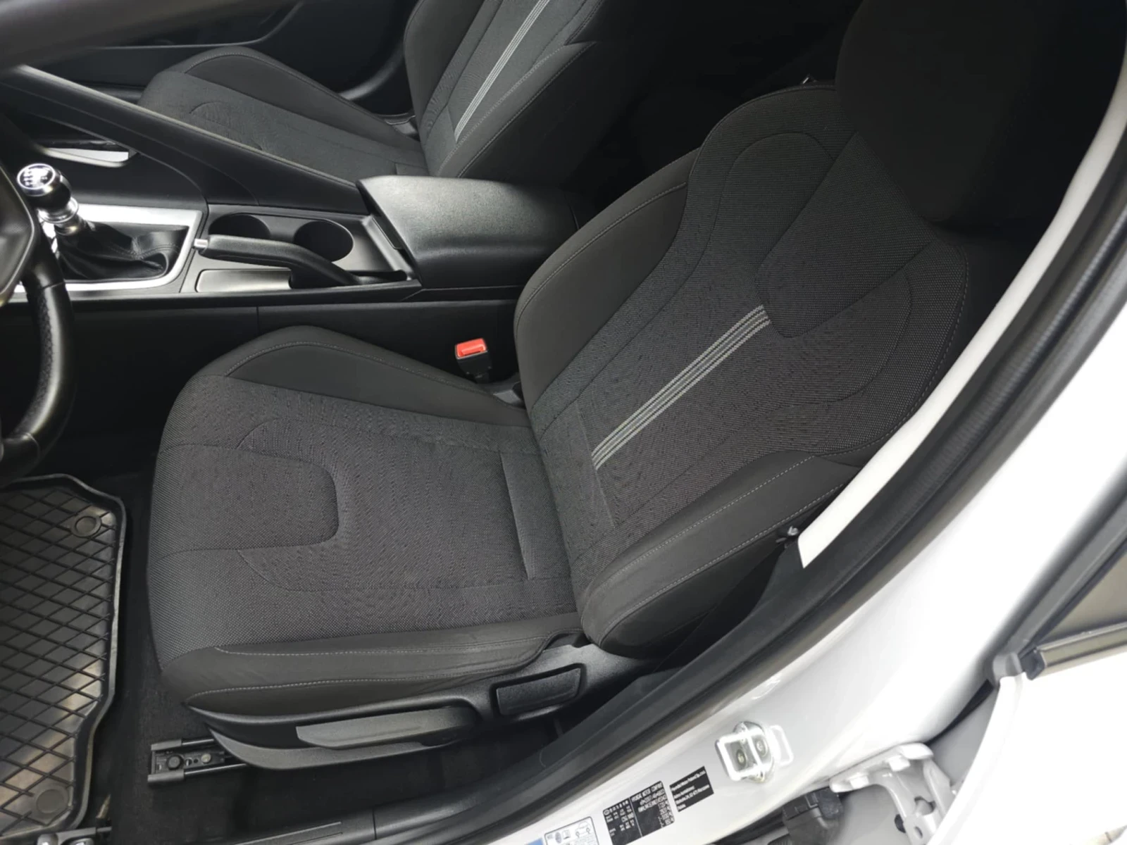 Hyundai Elantra 1.6 Limited  | Mobile.bg — изображение 14