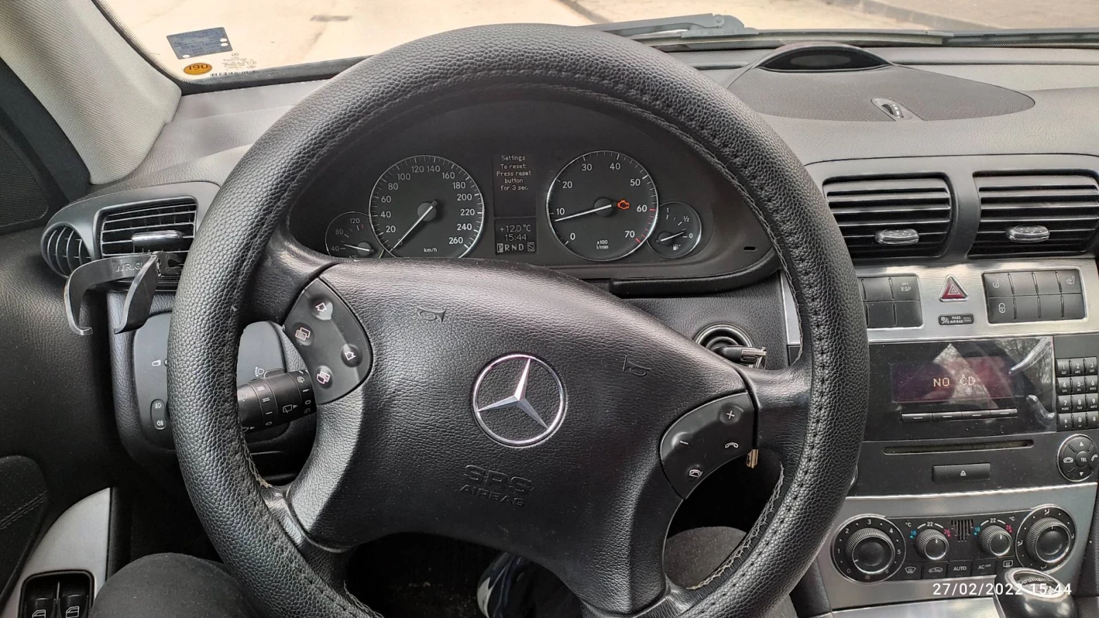 Mercedes-Benz C 180  - изображение 5