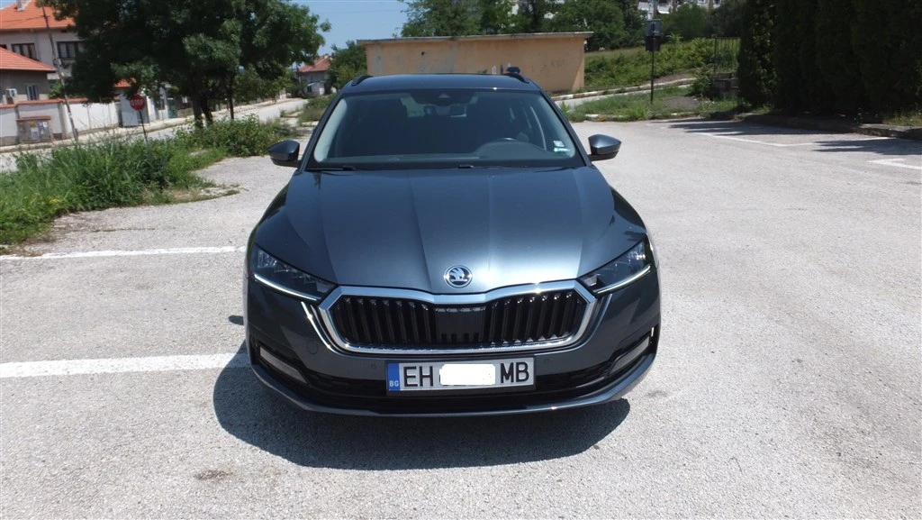 Skoda Octavia 2.0TDI VIRTUAL/DISTRONIC/AMBIENT - изображение 5