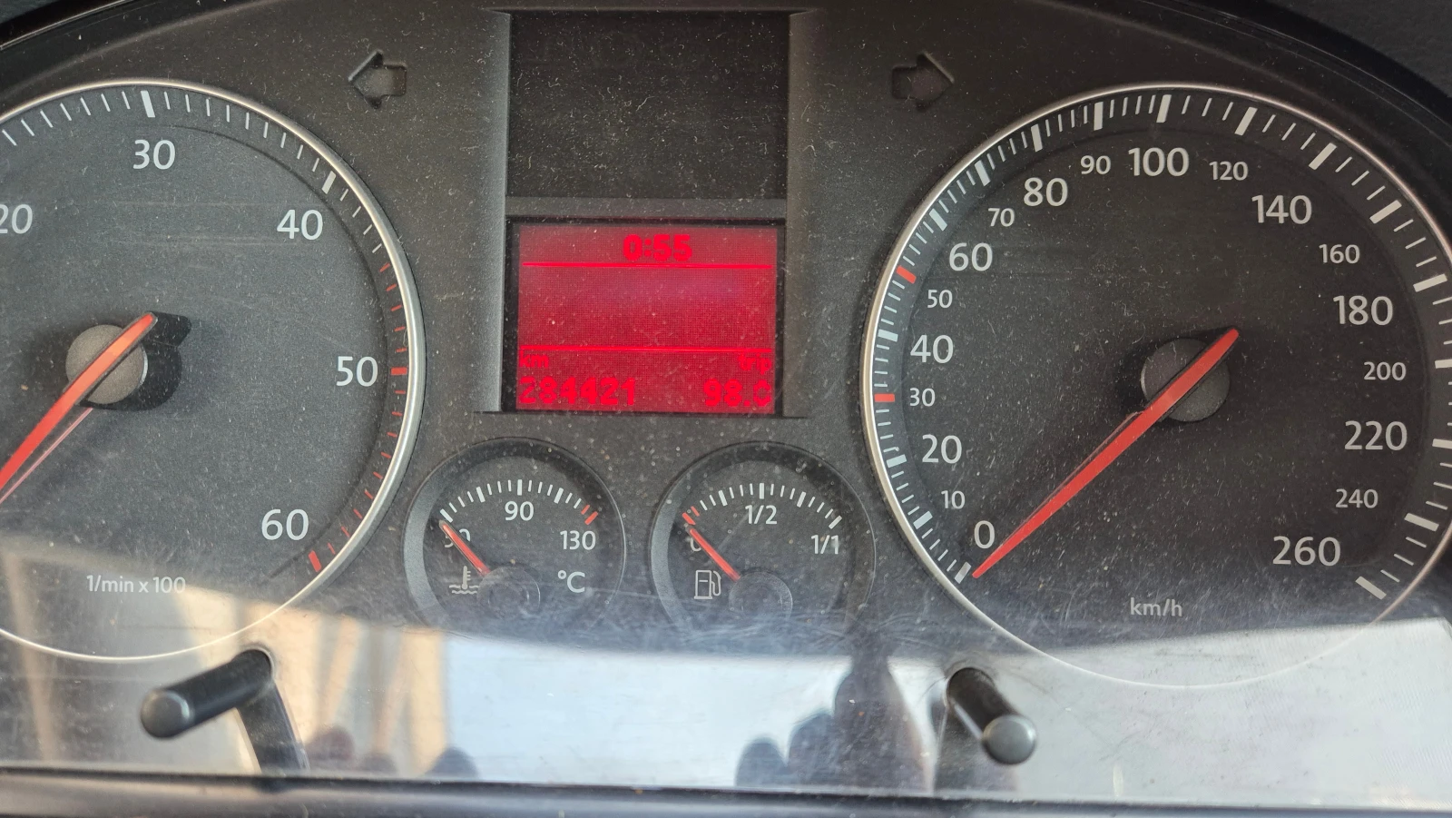 VW Touran 2.0 TDI - изображение 6