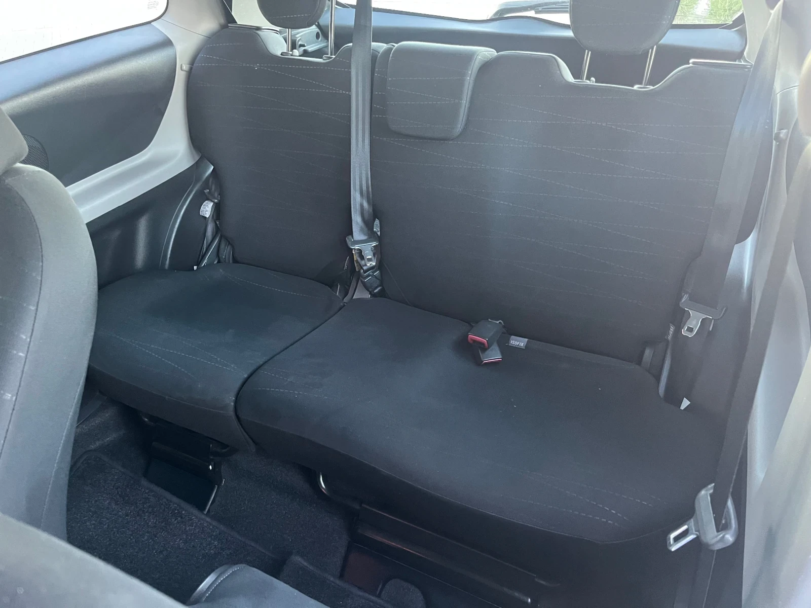 Toyota Yaris Автоматик - изображение 10