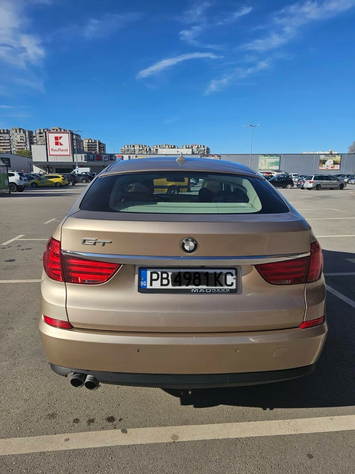 BMW 5 Gran Turismo 530 d xdrive - изображение 9