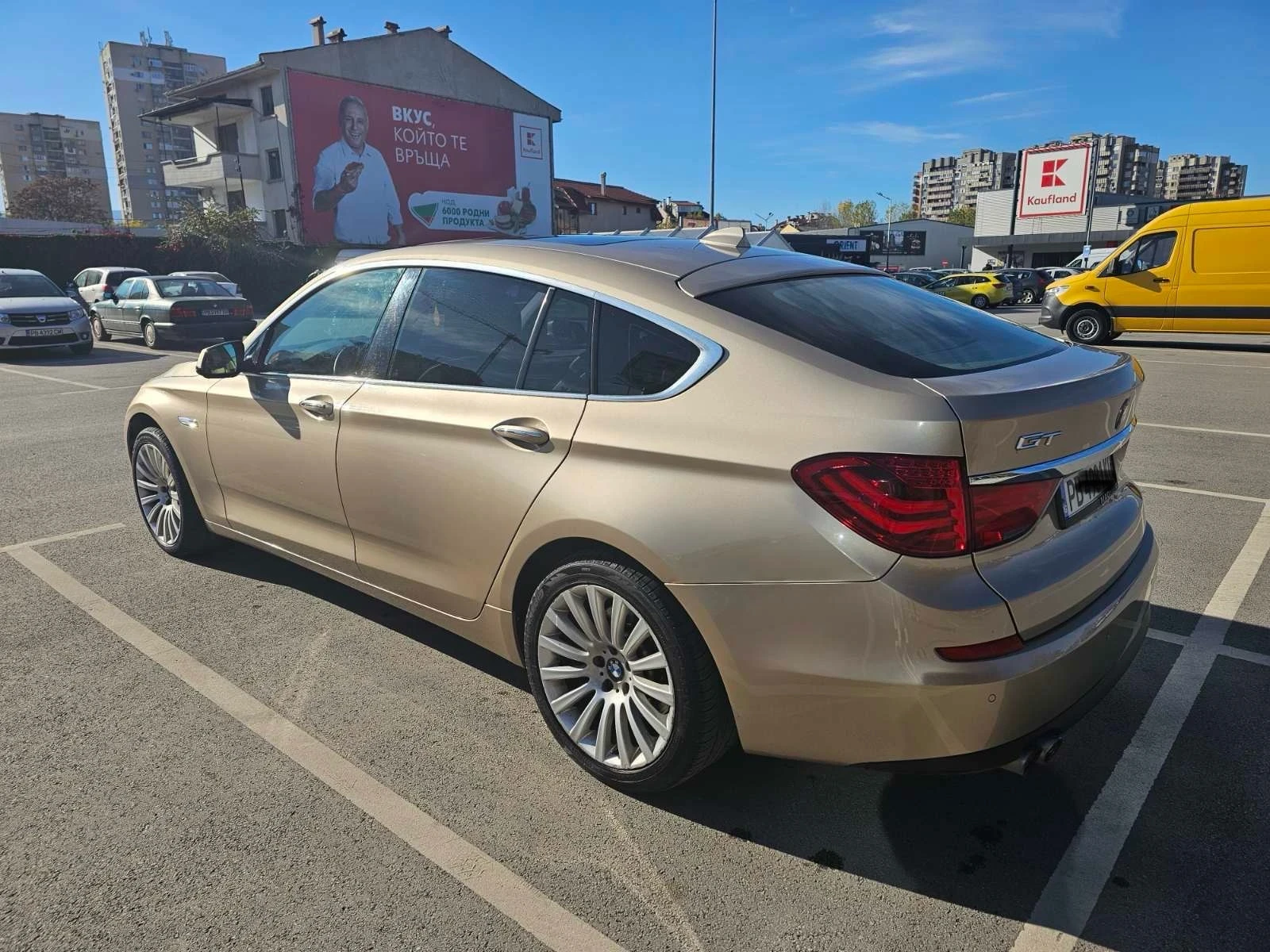 BMW 5 Gran Turismo 530 d xdrive - изображение 6