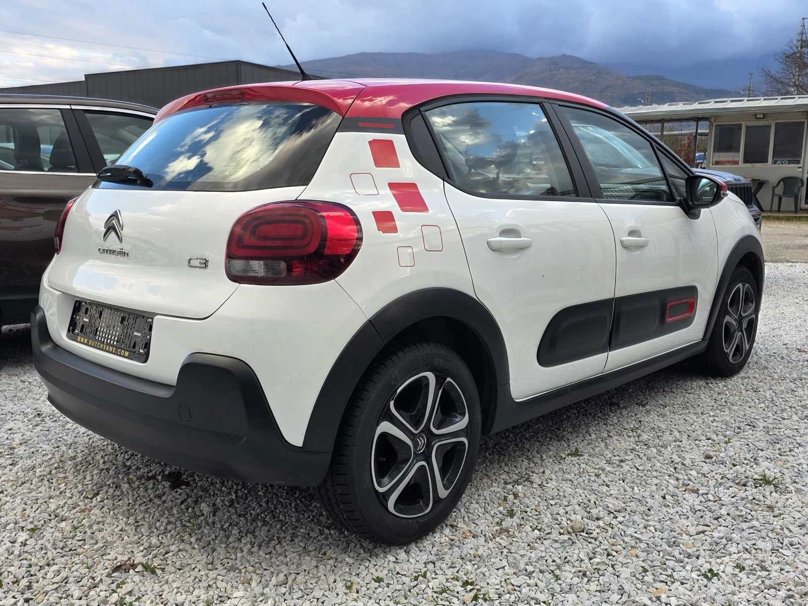 Citroen C3 Facelift 1.2PureTech - изображение 4