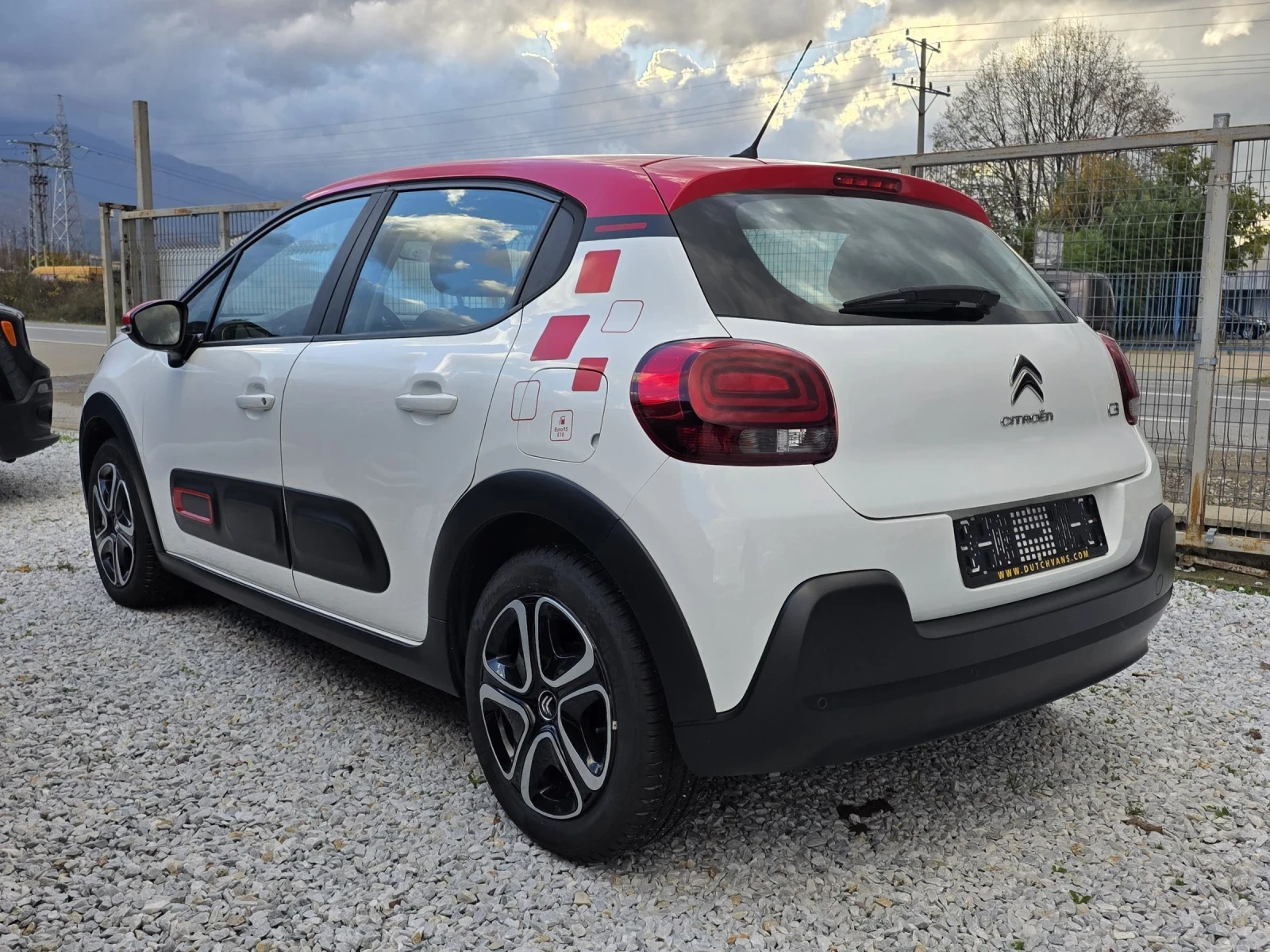 Citroen C3 Facelift 1.2PureTech - изображение 6