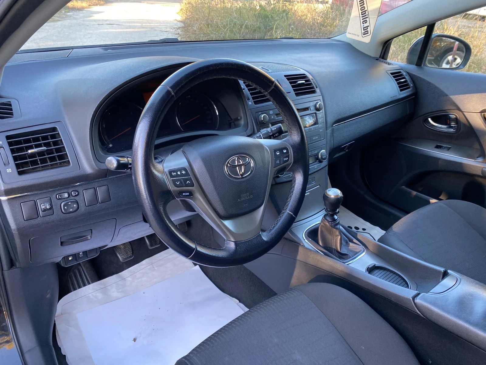 Toyota Avensis 2.0d4d Euro5 - изображение 9