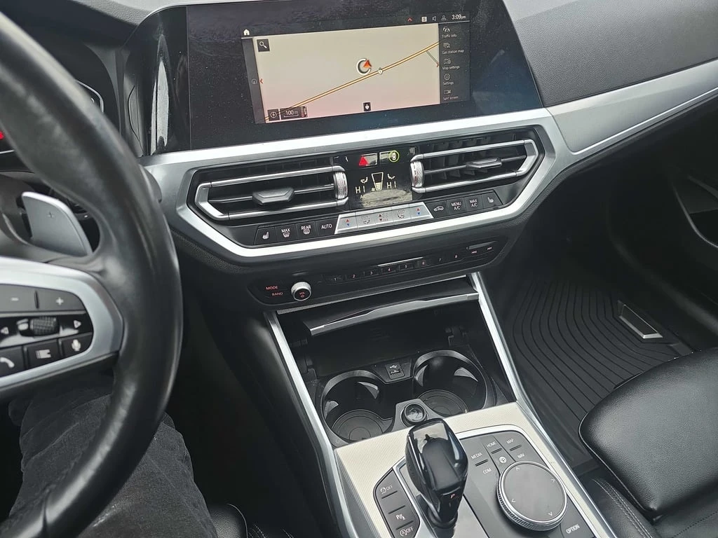 BMW 330 330i xDrive  CARFAX - изображение 9