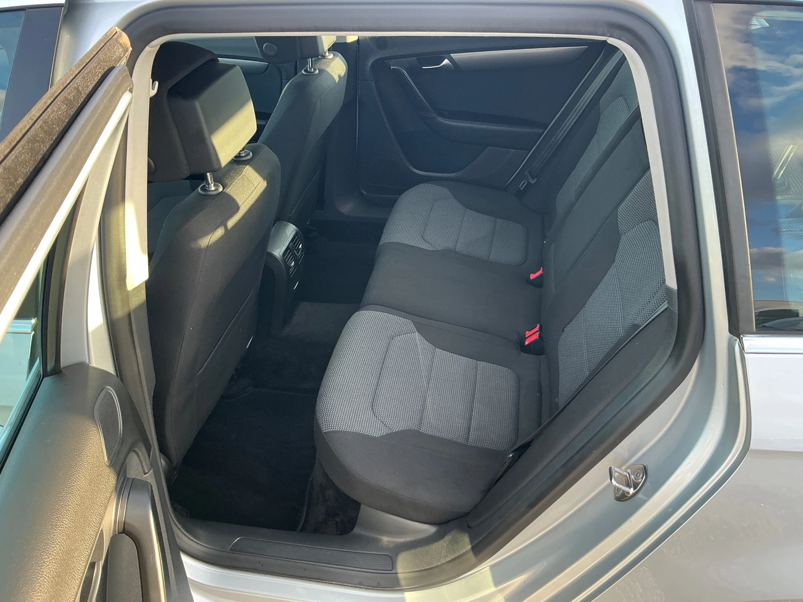 VW Passat 2.0 TDI | Mobile.bg � ����������� 15