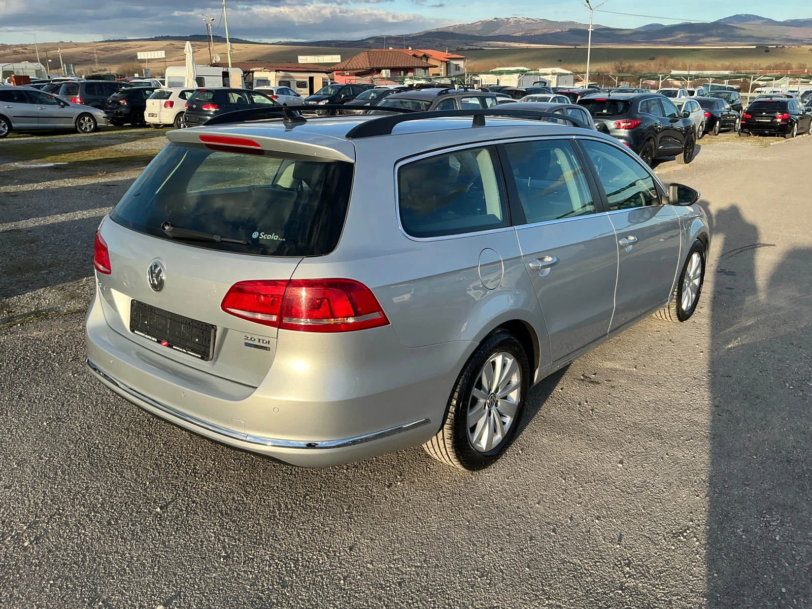 VW Passat 2.0 TDI - изображение 8