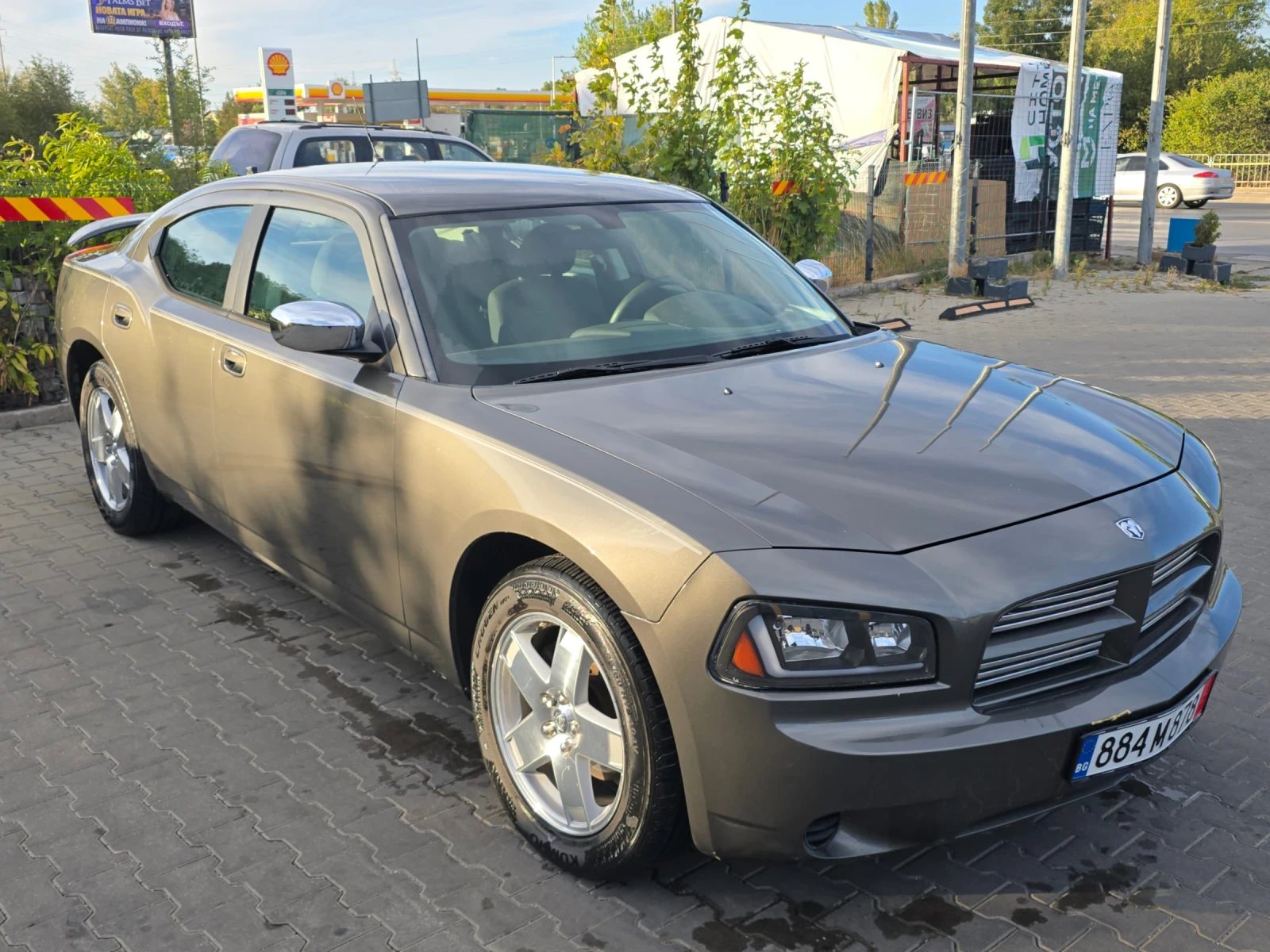 Dodge Charger SE 2.7, снимка 2 - Автомобили и джипове - 56325086