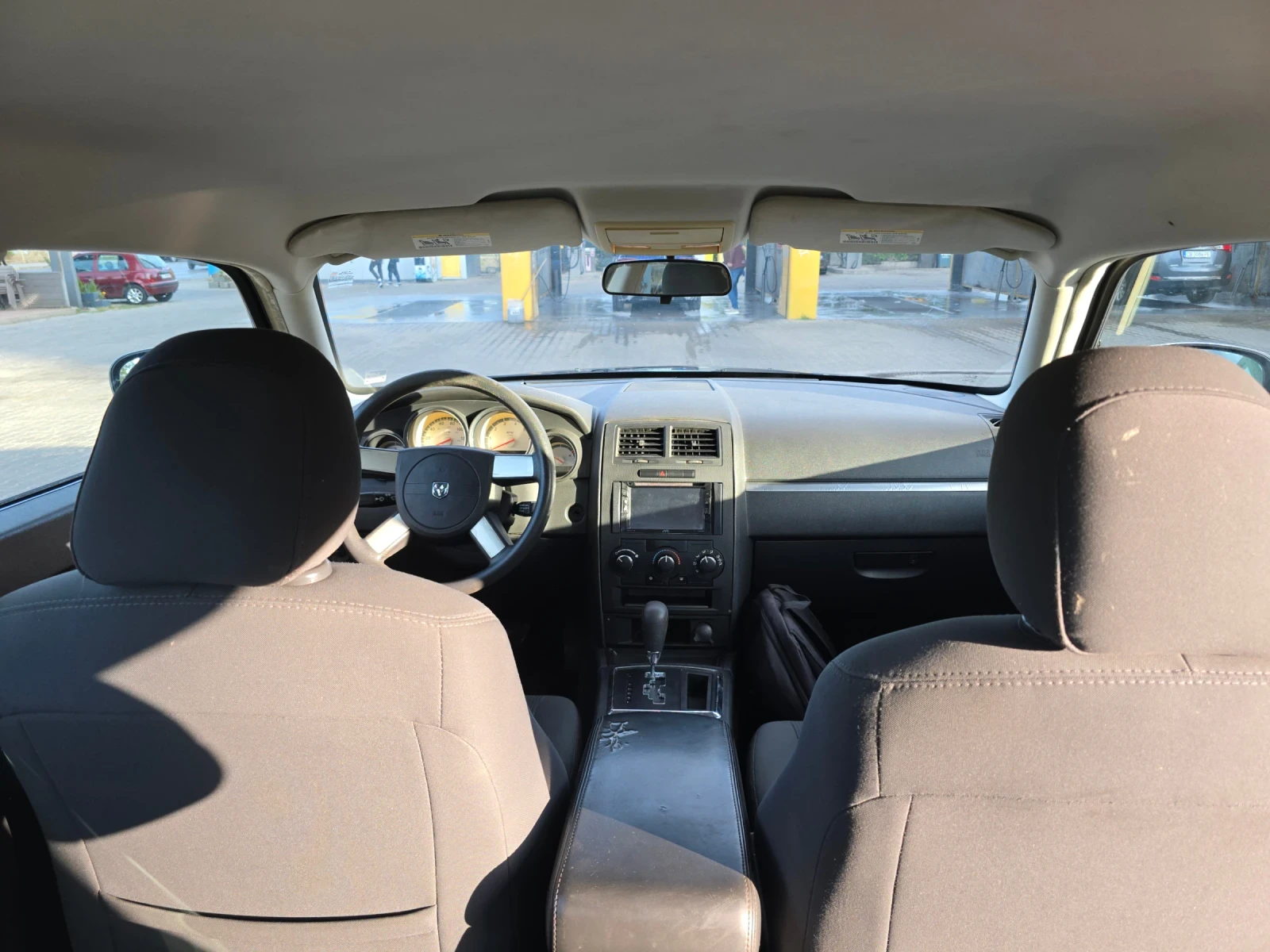 Dodge Charger SE 2.7, снимка 9 - Автомобили и джипове - 56325086