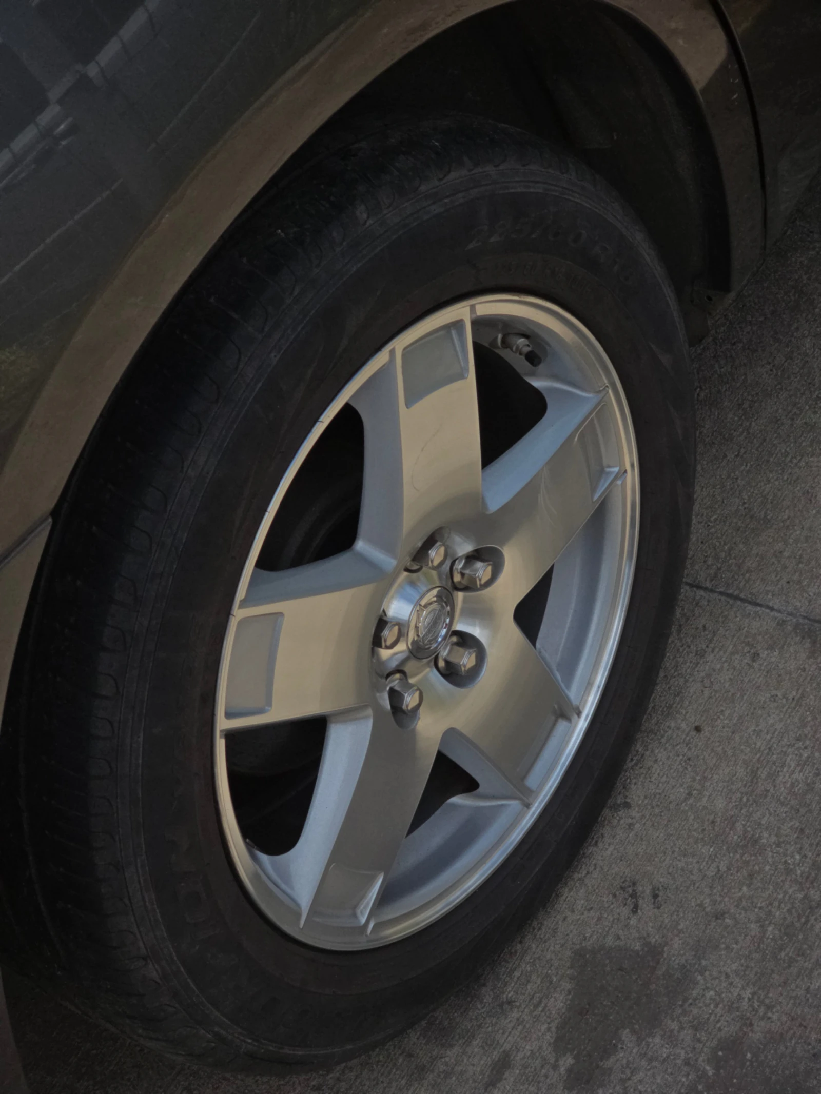 Dodge Charger SE 2.7 Automatic, снимка 5 - Автомобили и джипове - 53157693