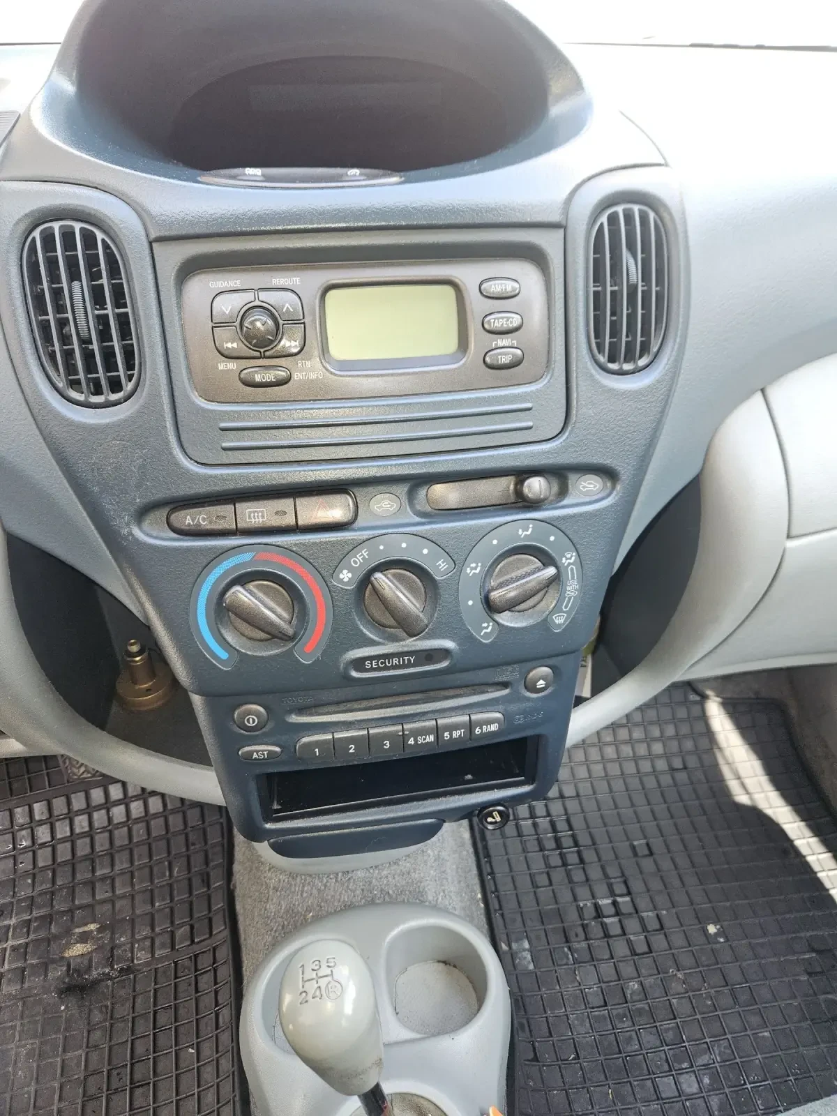 Toyota Yaris verso | Mobile.bg � ����������� 7
