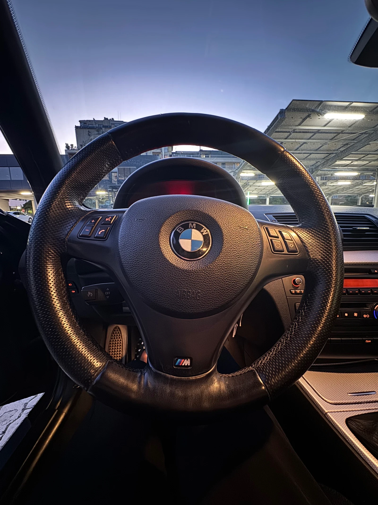 BMW 118 d Pack M, снимка 7 - Автомобили и джипове - 54020129