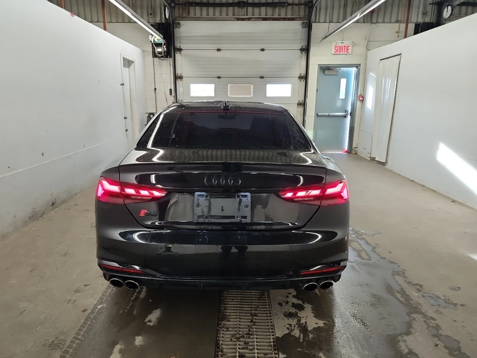 Audi S5 COUPE* PREMIUM* VIRTUAL* ПОДГРЕВ* ШИБЕДАХ* КАМЕРА*, снимка 5 - Автомобили и джипове - 54184894