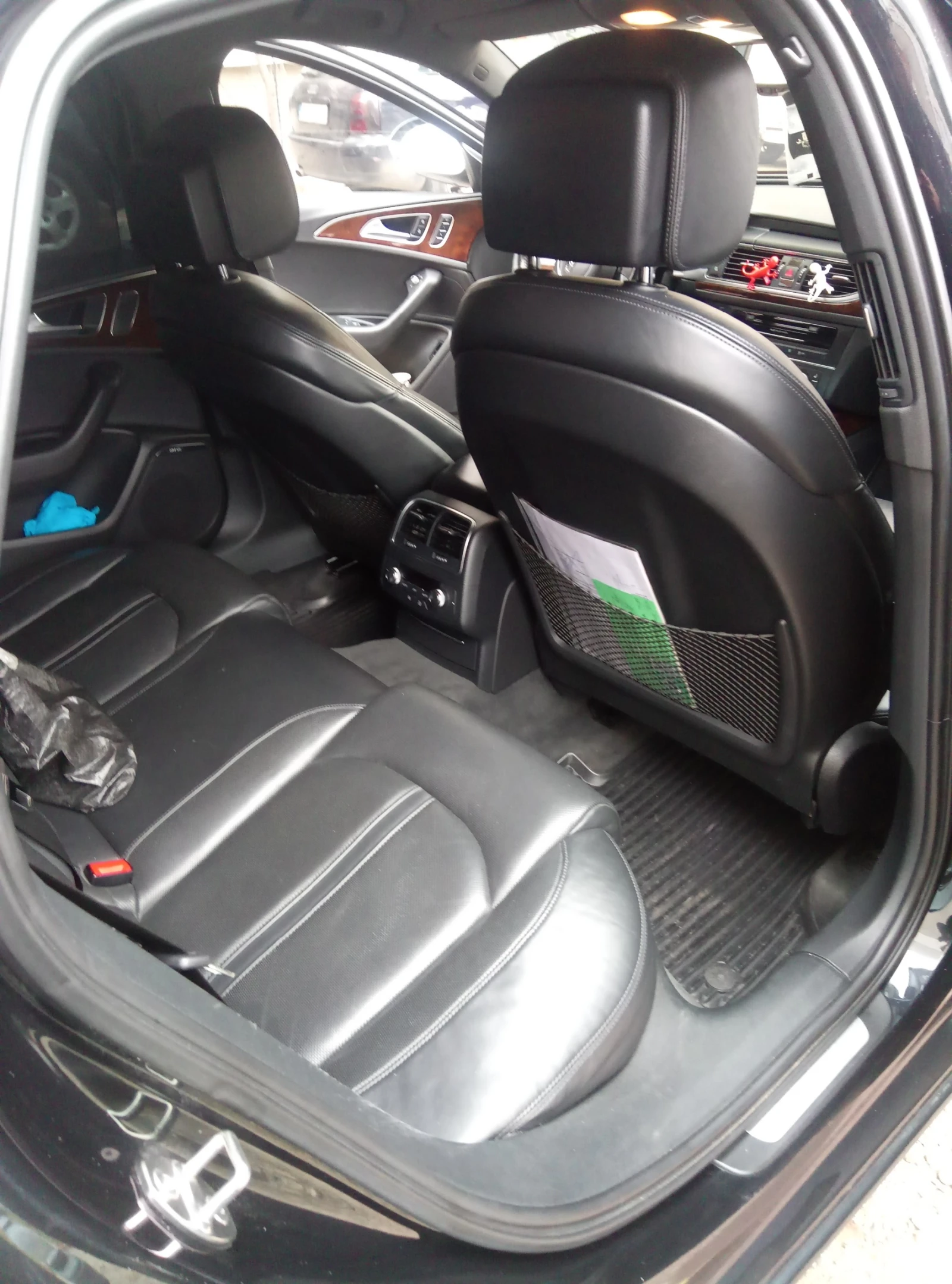 Audi A6 3.0TDI 7G, снимка 11 - Автомобили и джипове - 54352100